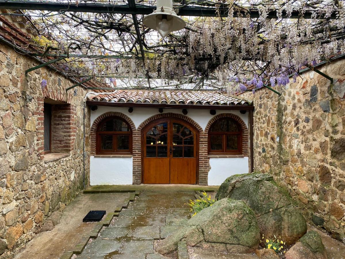 Casas Rurales Monasterio De Rocamador Almendral Экстерьер фото