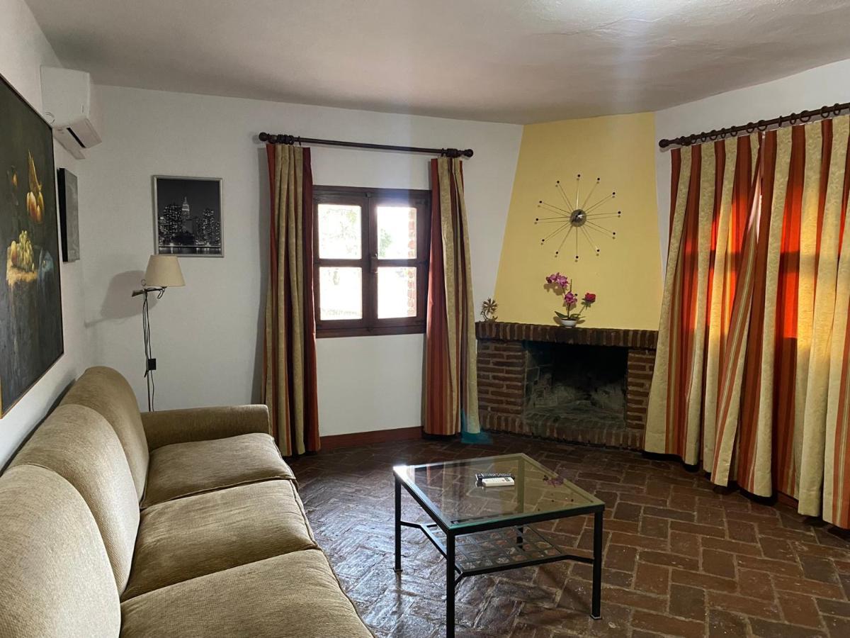 Casas Rurales Monasterio De Rocamador Almendral Экстерьер фото