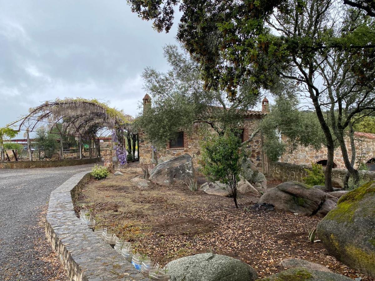 Casas Rurales Monasterio De Rocamador Almendral Экстерьер фото